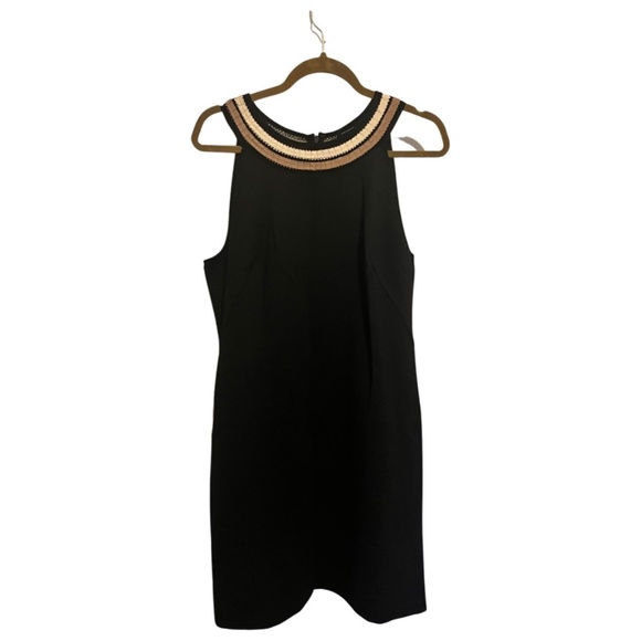 Dress - Picture 1 of 2